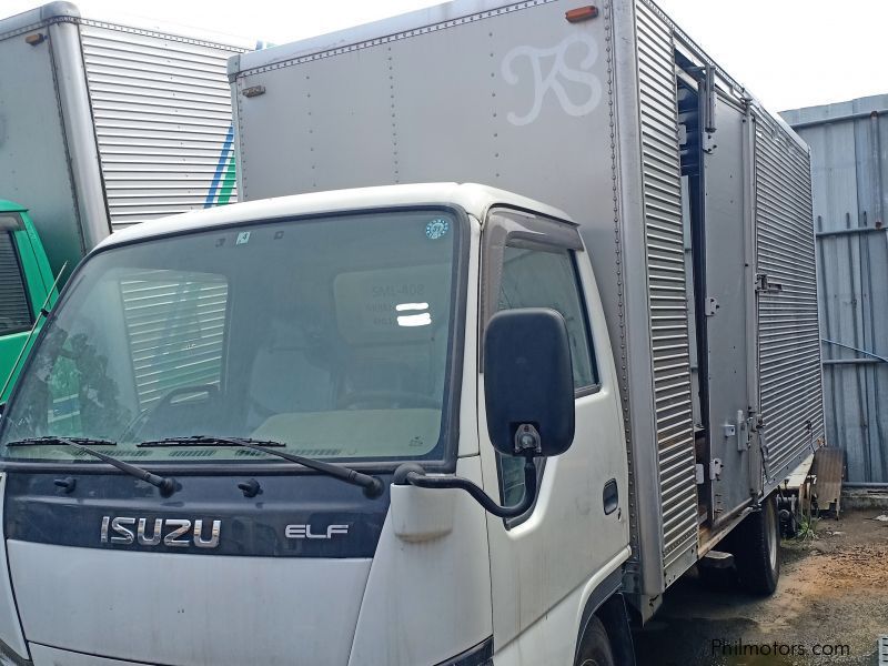 Isuzu ELF NKR CLOSED VAN 4HL1 in Philippines