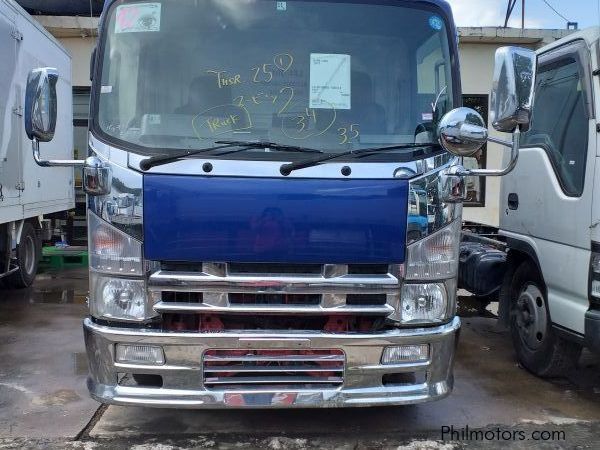 Isuzu ELF NMS FREEZER VAN 4JJ1 in Philippines