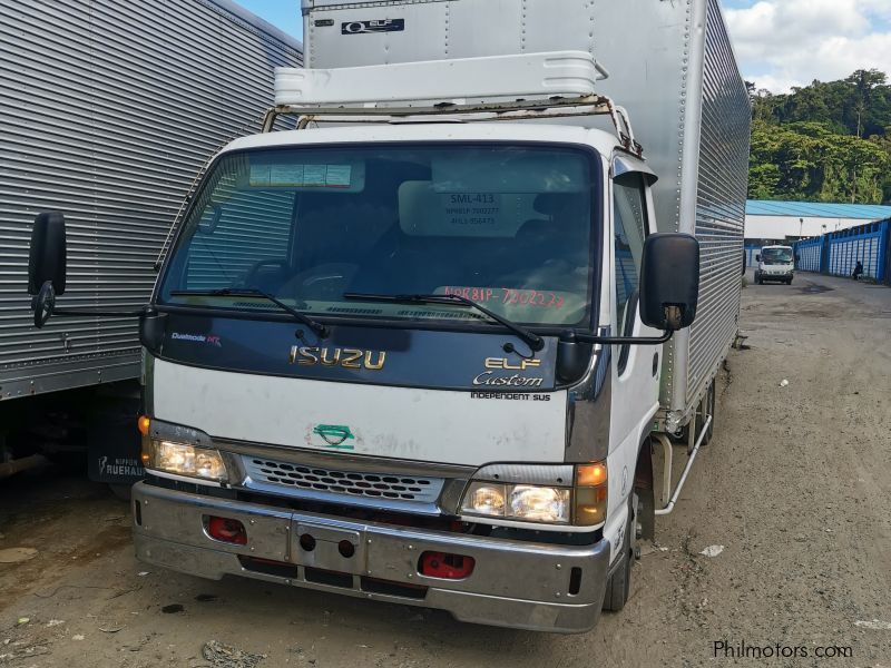 Isuzu ELF NPR 6W CLOSE VAN 4HL1 in Philippines