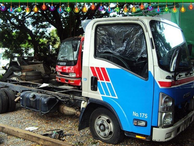 Isuzu Elf Aluminum Closed Van in Philippines