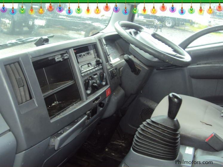 Isuzu Elf Aluminum Closed Van in Philippines