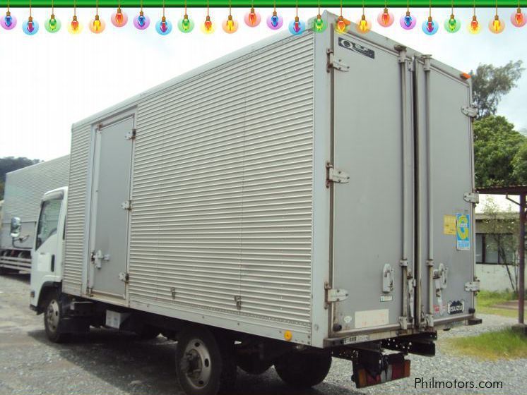 Isuzu Elf Aluminum Closed Van in Philippines