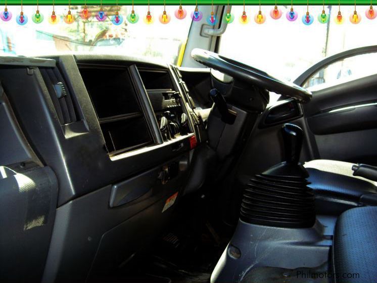 Isuzu Elf Aluminum Closed Van in Philippines