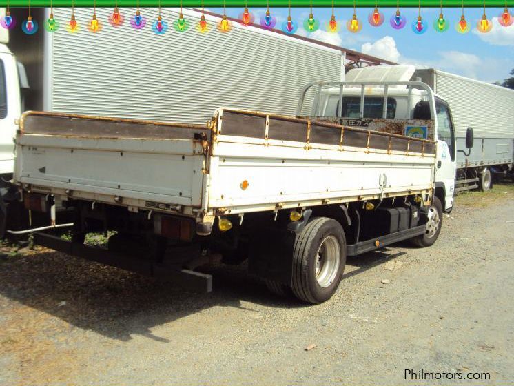 Isuzu Elf Dropside Cargo in Philippines