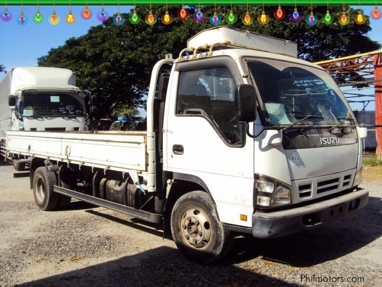 Isuzu Elf Dropside Cargo in Philippines