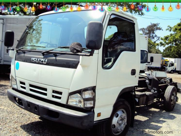 Isuzu Elf Dropside Cargo in Philippines