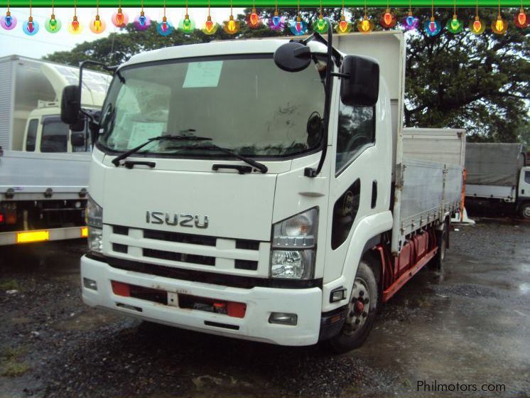 Isuzu Elf Dropside Cargo in Philippines