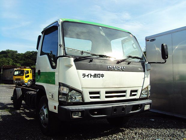 Isuzu Elf Dropside Cargo in Philippines