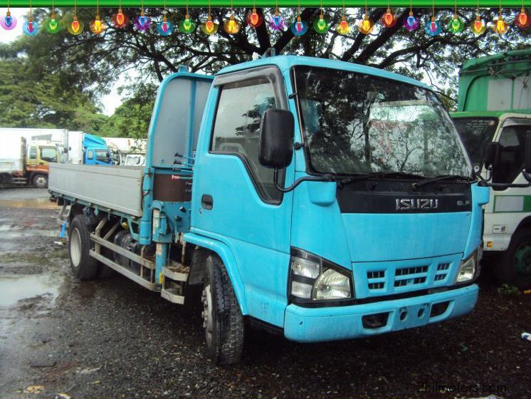 Isuzu Elf Dropside Cargo With Crane in Philippines