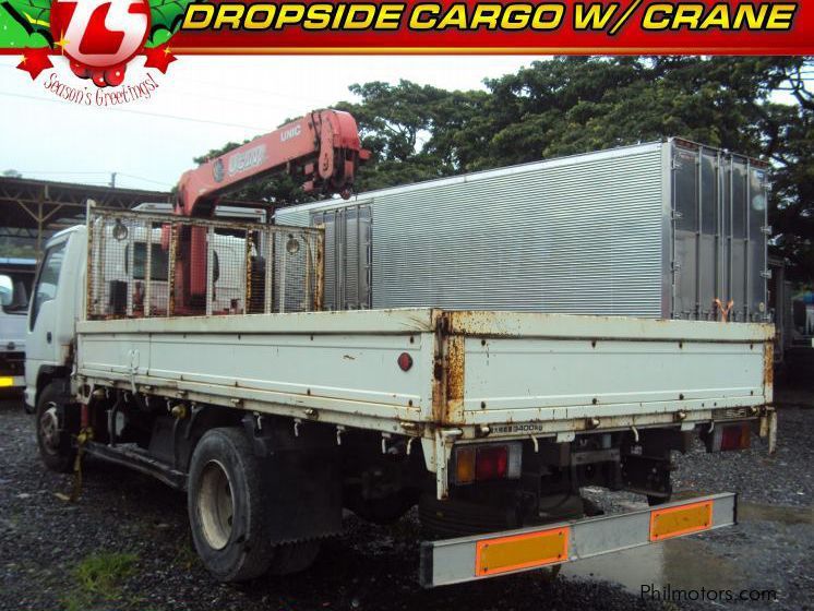 Isuzu Elf Dropside Cargo With Crane in Philippines