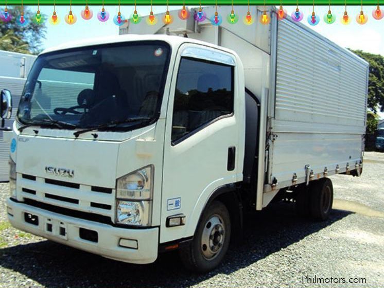 Isuzu Elf Wing Van in Philippines