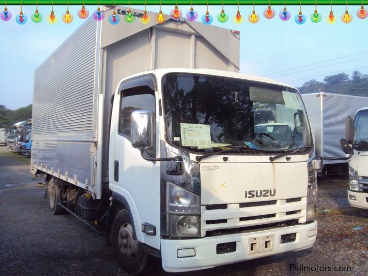 Used Isuzu Elf Wing Van