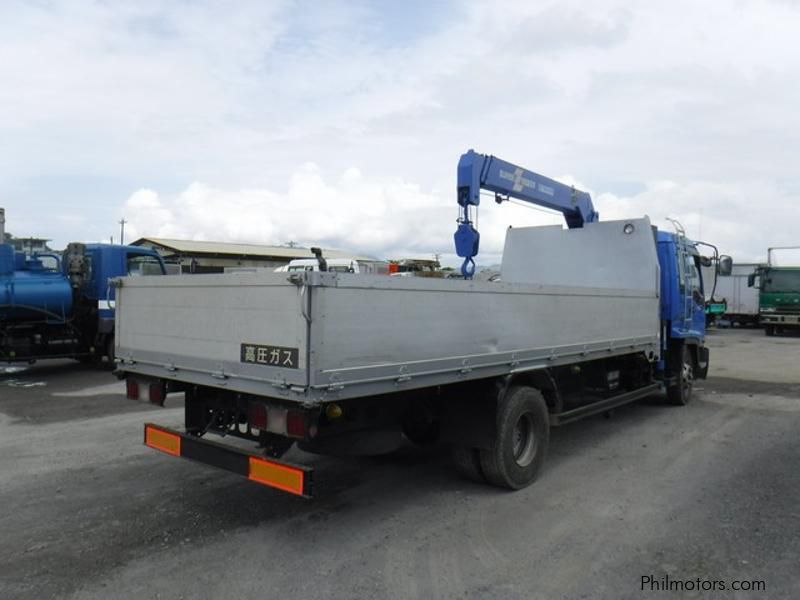 Isuzu FORWARD W/ BOOM in Philippines