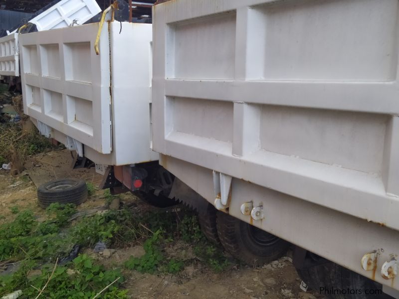 Isuzu Forward Dump Truck ( Cat Eye ) in Philippines