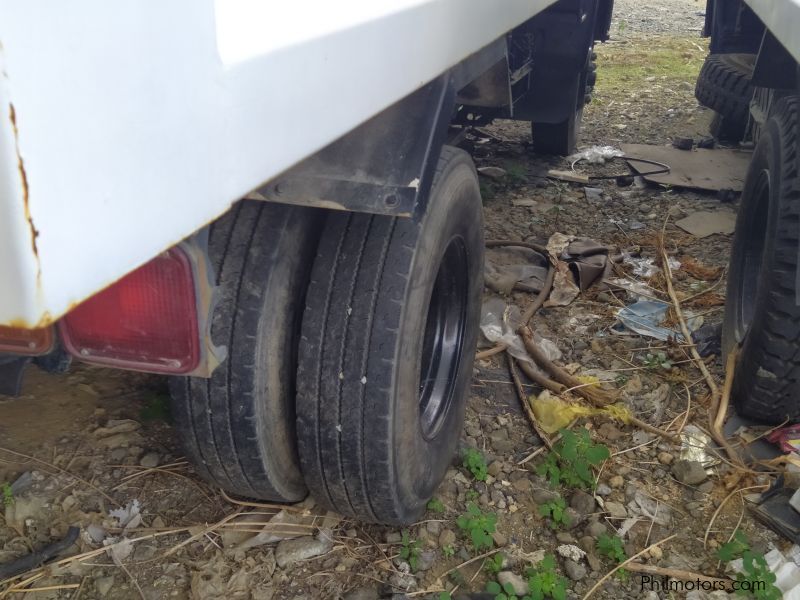 Isuzu Forward Dump Truck ( Cat Eye ) in Philippines