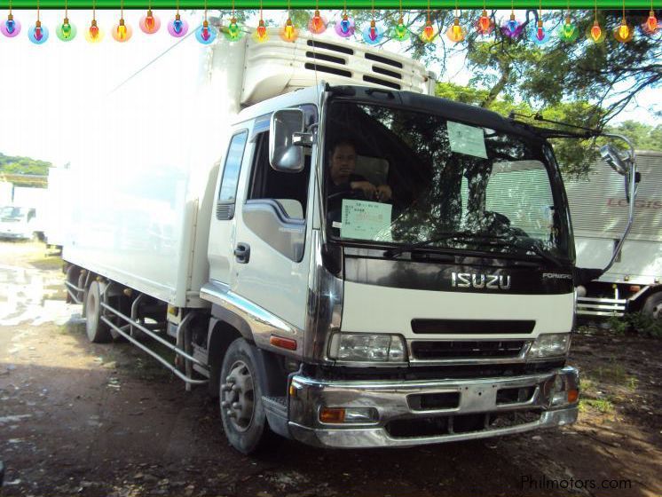 Isuzu Forward Ref Van in Philippines