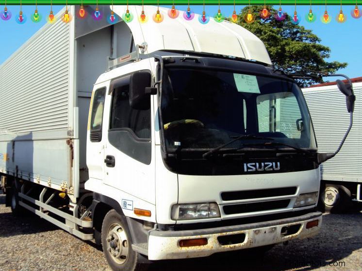 Isuzu Forward Wing Van in Philippines