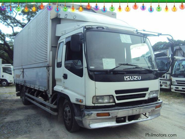 Isuzu Forward Wing Van in Philippines