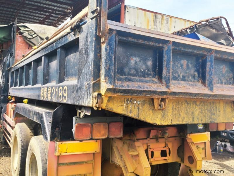 Isuzu GIGA 10W DUMP TRUCK 10PE1 in Philippines