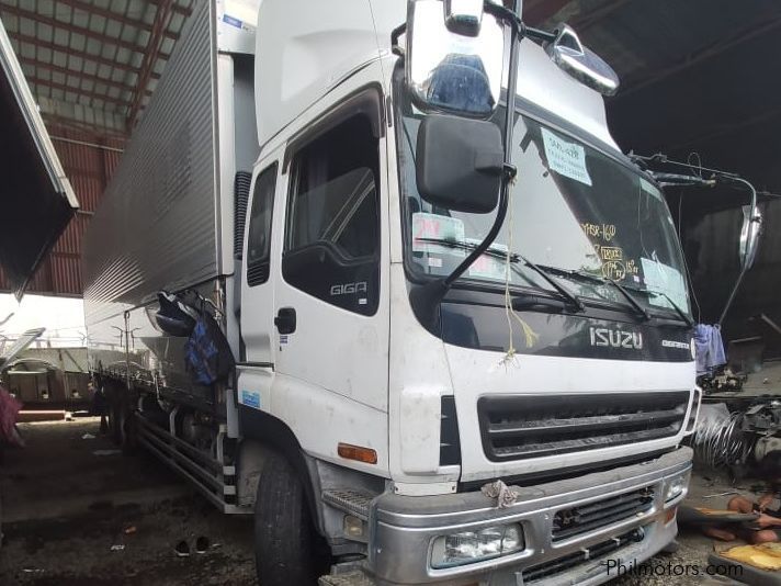 Isuzu GIGA 10W WHITE WING VAN 6WF1 AIRBAG in Philippines