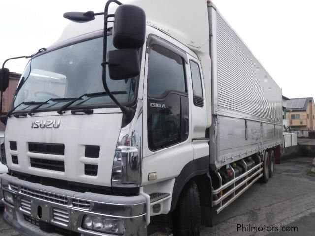 Isuzu GIGA 10W WING VAN in Philippines