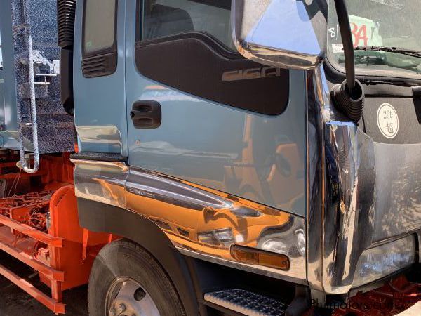 Isuzu GIGA LONG DUMP 6WF1 20FT  in Philippines