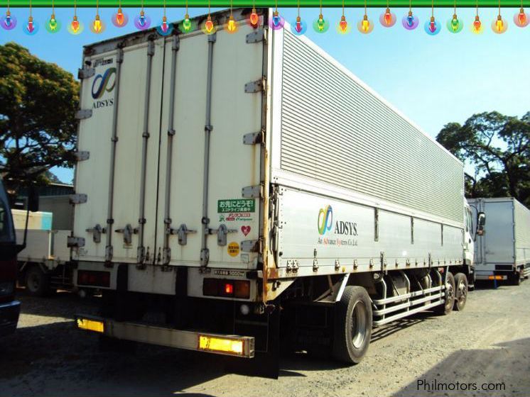 Isuzu Gigamax Wing Van in Philippines