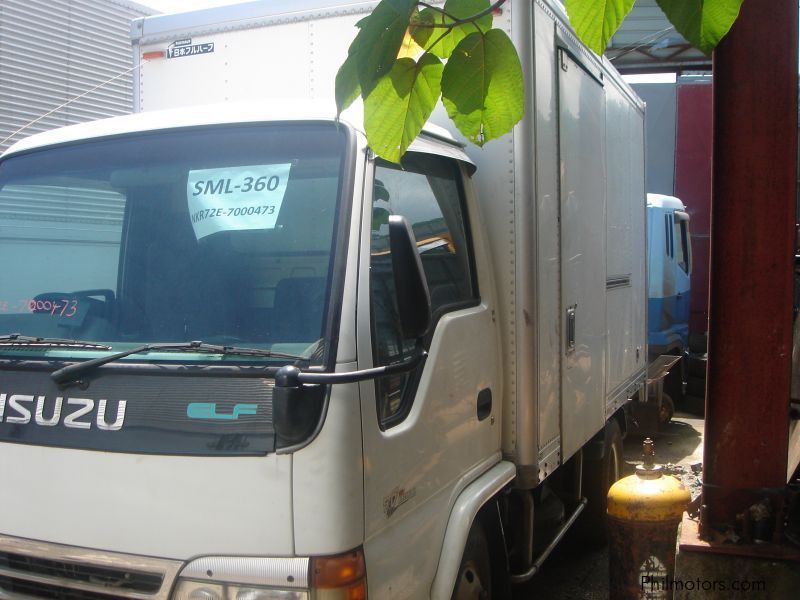 Isuzu ISUZU Elf CLOSE VAN 10FT TRUCK 4HJ1 in Philippines