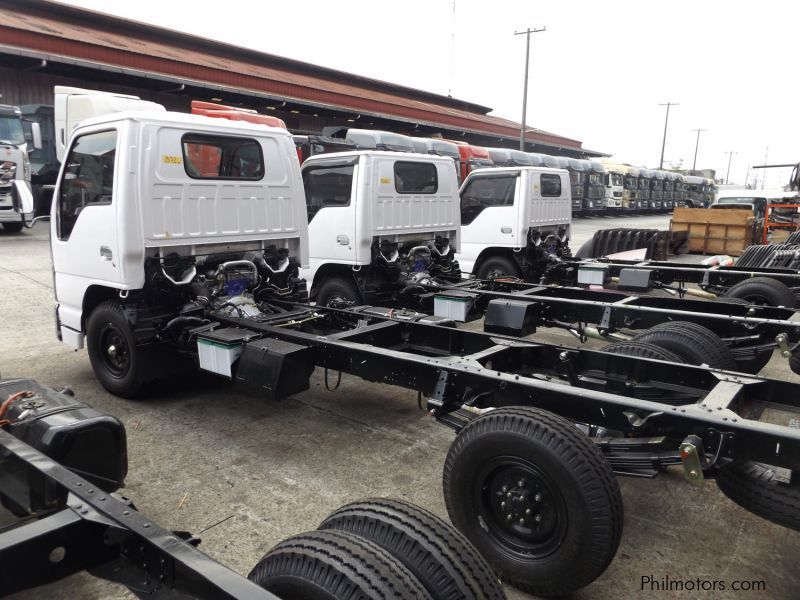 Isuzu NKR Cab & Chassis 4wheeler in Philippines