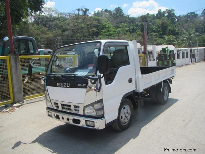 Isuzu NKR81E in Philippines