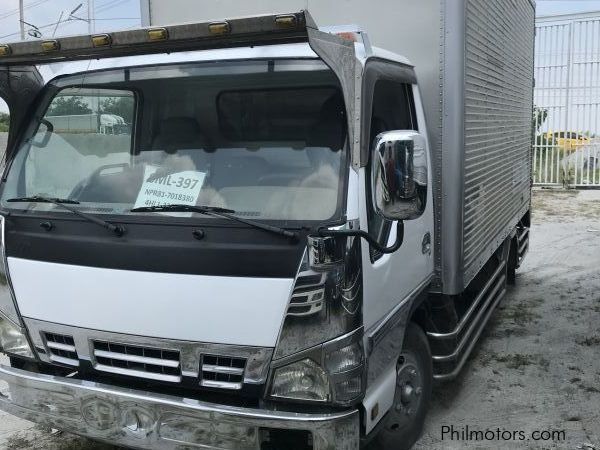 Isuzu NPR 4HL1 ALUMINIUM VAN 2018 in Philippines