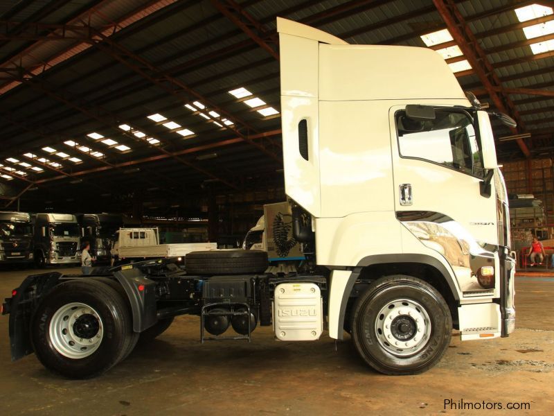 Isuzu giga exr 4x2 6-wheeler tractor head truck new for sale sinotruk howo shacman dongfeng faw in Philippines