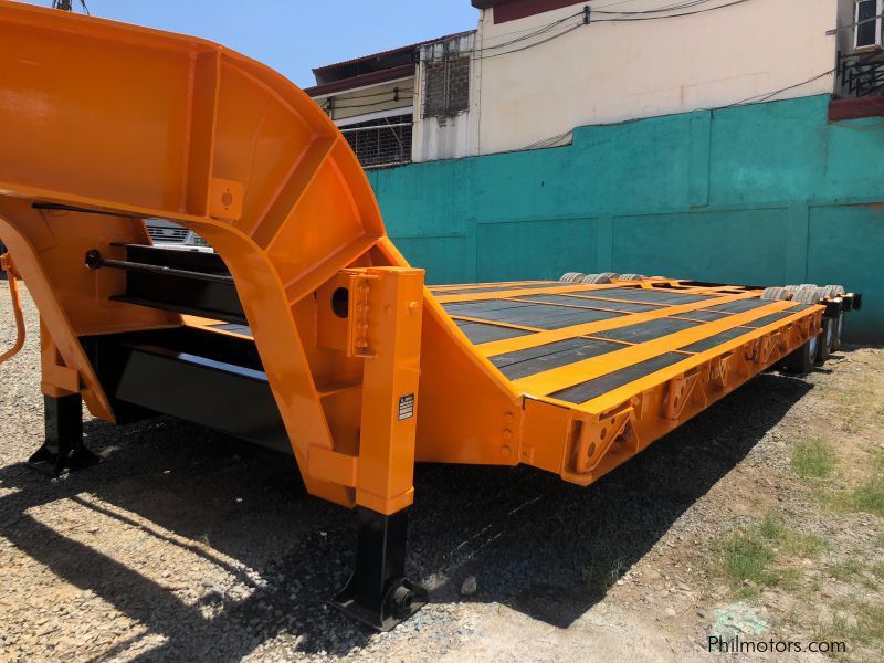 Isuzu giga exr 4x2 6-wheeler tractor head truck new for sale sinotruk howo shacman dongfeng faw in Philippines