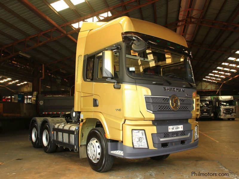 Isuzu x3000 6x4 10-wheel tractor head 6x4 truck new for sale sinotruk howo dongfeng faw in Philippines