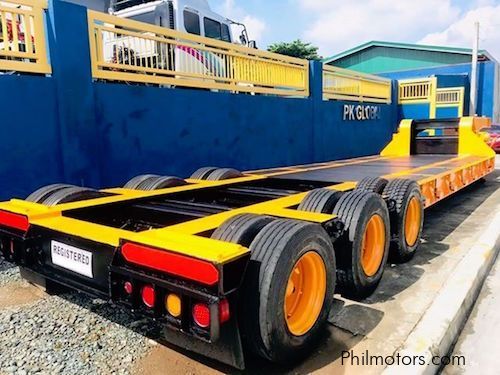 Lowbed Trailer 70 tons in Philippines