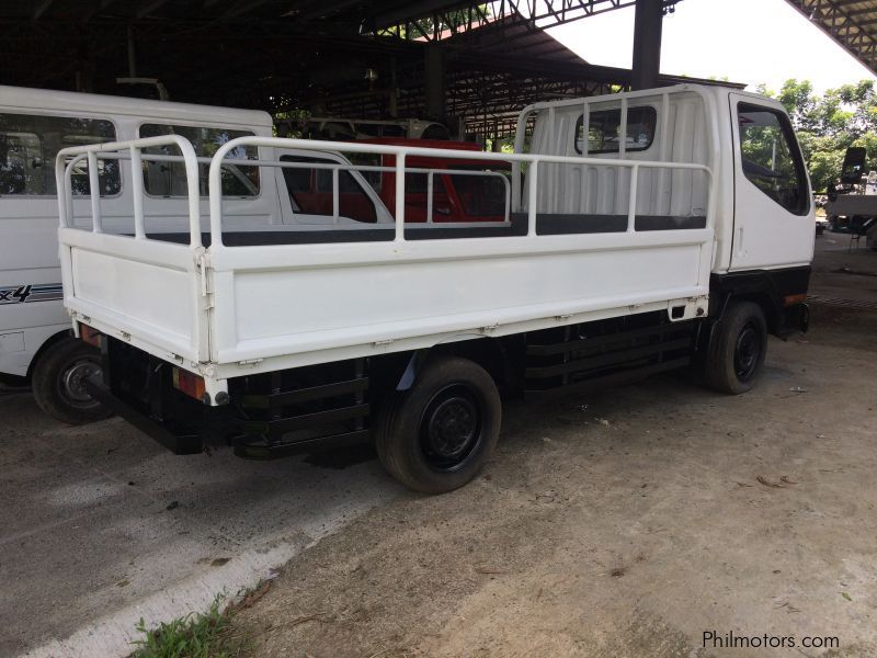 Mitsubishi Canter 4M40 Engine 4x4 4WD 4 WHEEL DRIVE Single Tire in Philippines