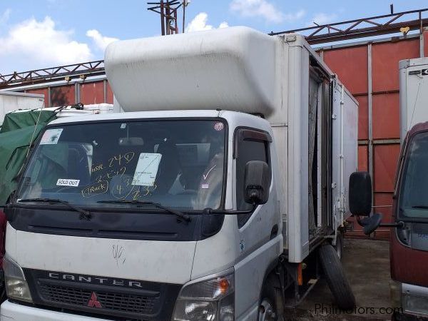 Used Mitsubishi FUSO CANTER FREEZER VAN 4M50