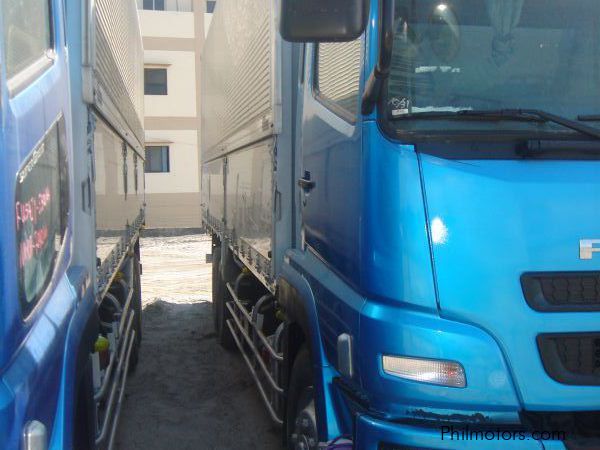 Mitsubishi FUSO S/G 10W WING VAN MOLYE 6M70 in Philippines