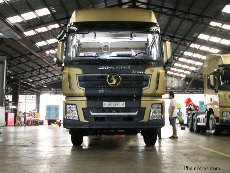 Shacman  X3000 6x2 Rigid Truck Cab & Chassis 10 wheeler in Philippines