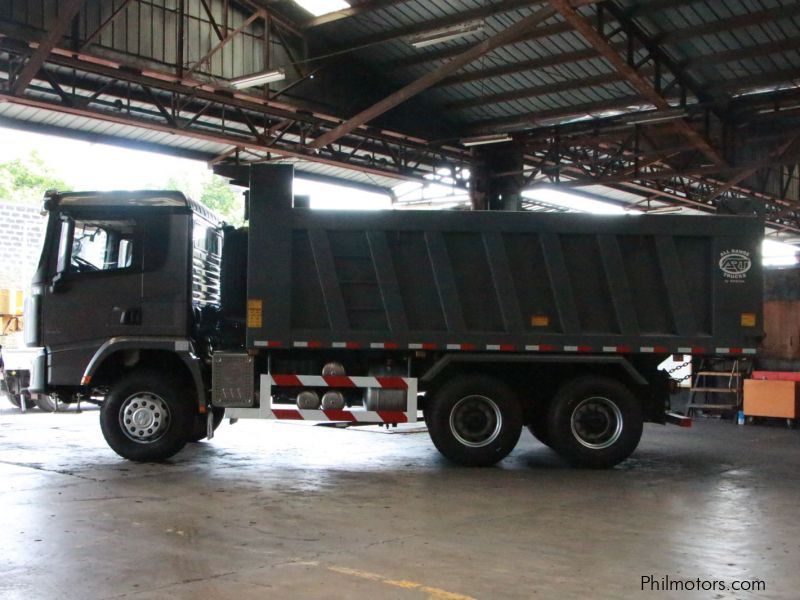 Shacman  X3000 6x4 Dump Truck Tipper Construction in Philippines