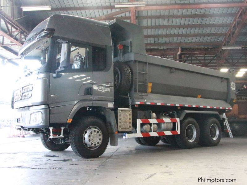 Shacman X3000 6x4 Dump Truck Tipper Mining in Philippines