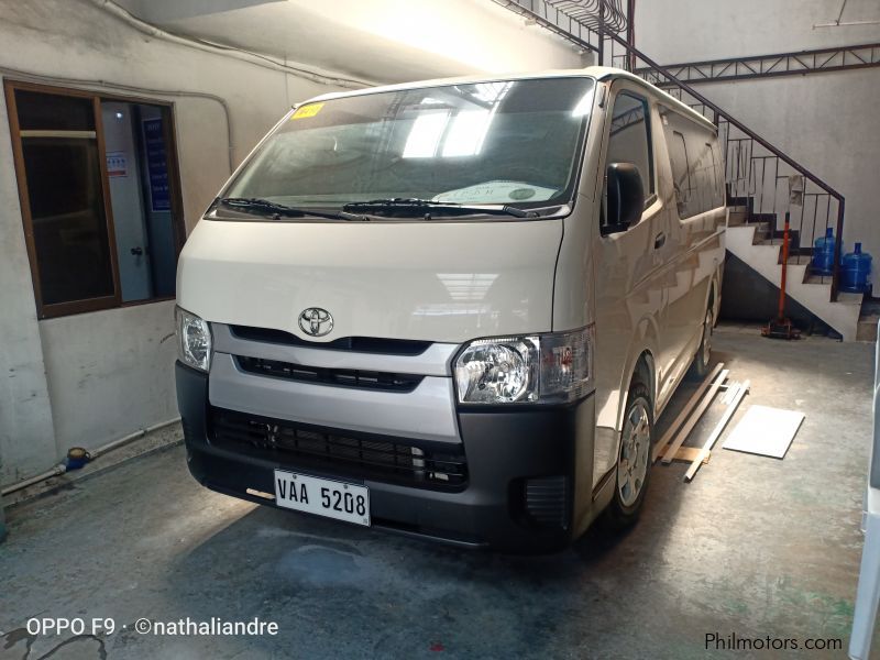 Toyota Hi ace commuter in Philippines