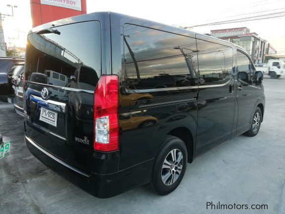 Toyota Hiace GL Grandia in Philippines