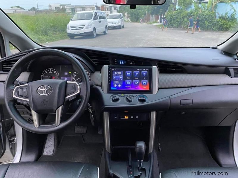 Toyota Innova 2.8 E a/t in Philippines