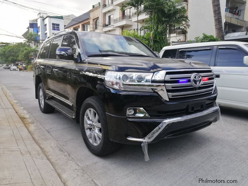 Toyota Land cruiser in Philippines