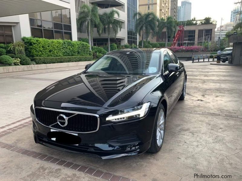 Volvo S90 D4 in Philippines