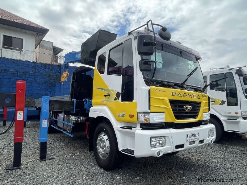 Daewoo 10 Tons Boom Truck/ Cargo Crane Truck in Philippines