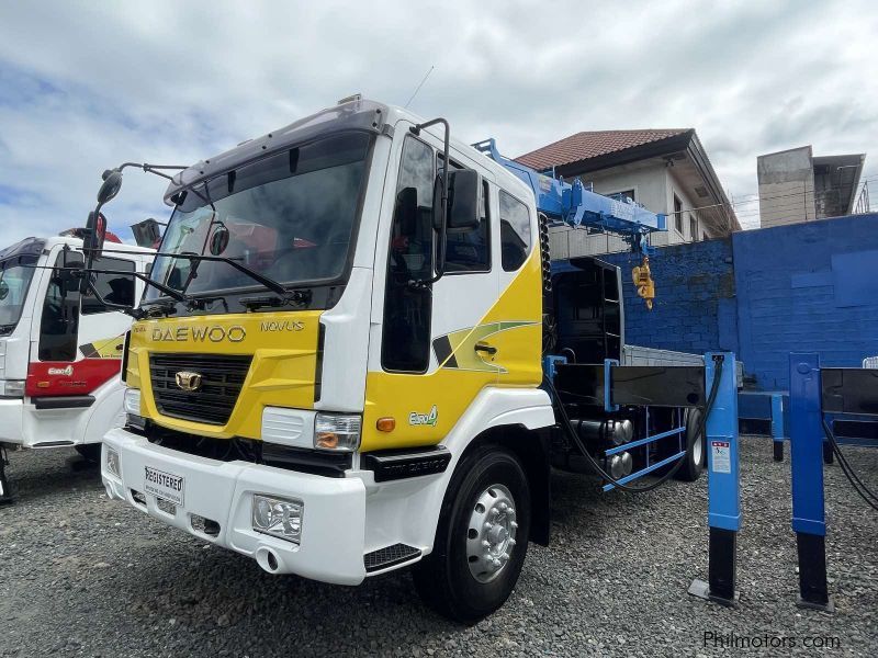 Daewoo 10 Tons Boom Truck/ Cargo Crane Truck in Philippines