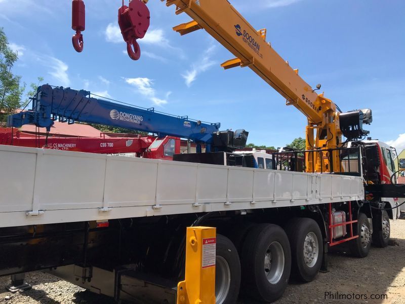 Daewoo 20 tons boom truck in Philippines