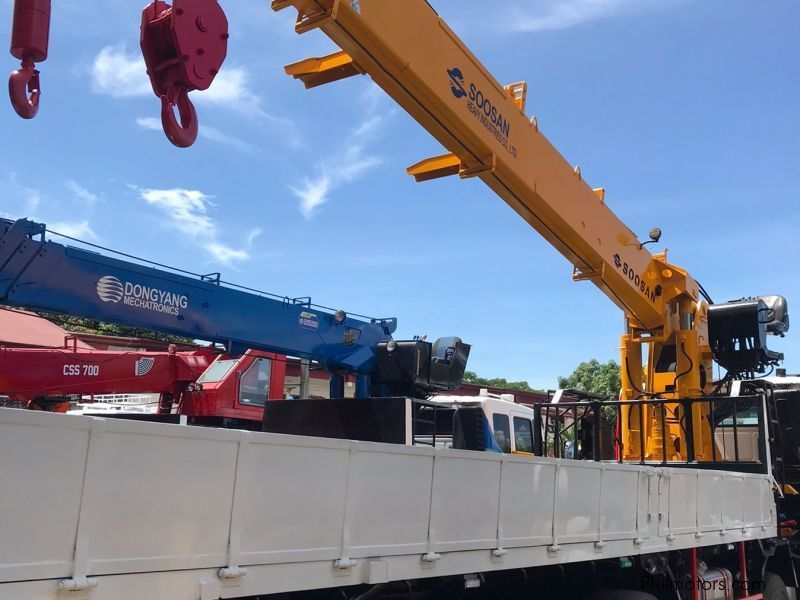 Daewoo 20 tons boom truck in Philippines